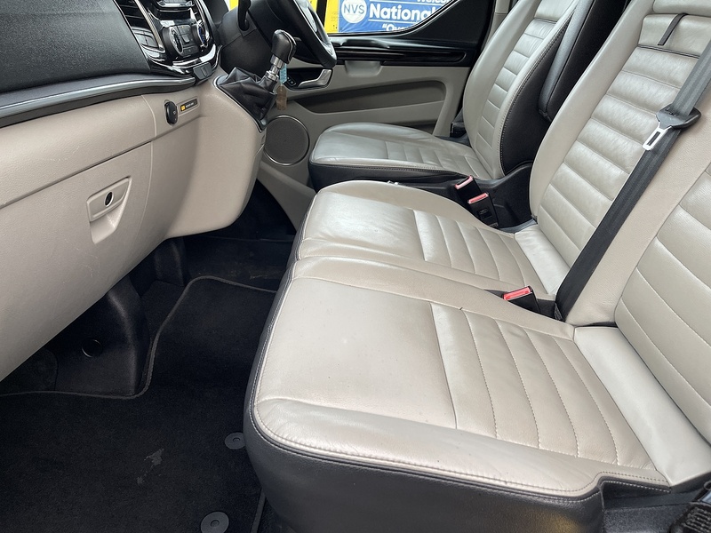 Ford Tourneo Custom 2.0 320 EcoBlue MHEV Titanium L2 Euro 6 (s/s) 5dr - U371