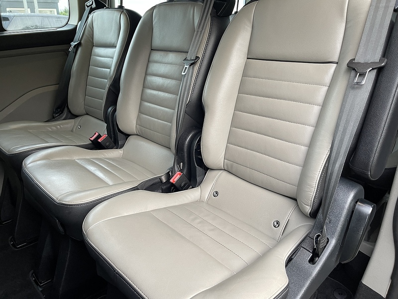 Ford Tourneo Custom 2.0 320 EcoBlue MHEV Titanium L2 Euro 6 (s/s) 5dr - U371