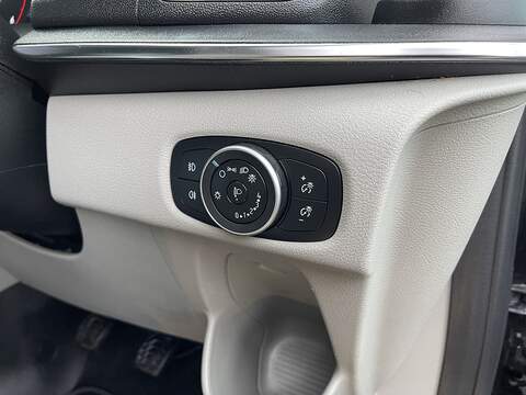 Ford Tourneo Custom 2.0 320 EcoBlue MHEV Titanium L2 Euro 6 (s/s) 5dr - U371