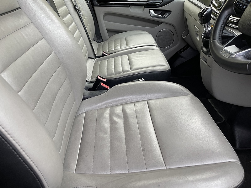 Ford Tourneo Custom 2.0 320 EcoBlue MHEV Titanium L2 Euro 6 (s/s) 5dr - U371