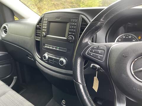 Mercedes-Benz Vito 2.0 119 CDI SELECT Tourer G-Tronic RWD L3 Euro 6 (s/s) 5dr - U373
