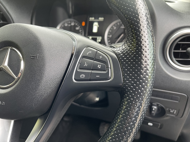 Mercedes-Benz Vito 2.0 119 CDI SELECT Tourer G-Tronic RWD L3 Euro 6 (s/s) 5dr - U373