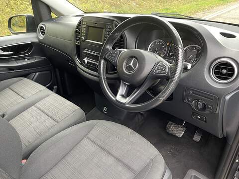 Mercedes-Benz Vito 2.0 119 CDI SELECT Tourer G-Tronic RWD L3 Euro 6 (s/s) 5dr - U373