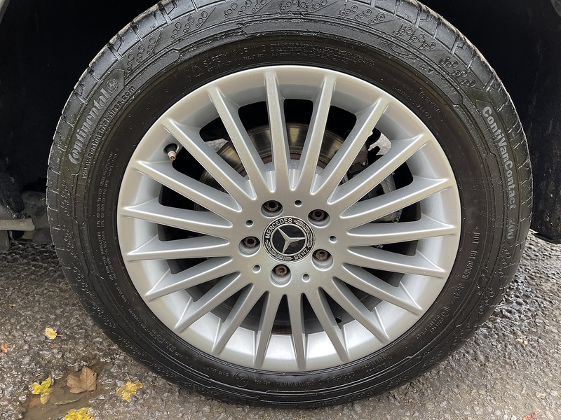 Mercedes-Benz Vito 2.0 119 CDI SELECT Tourer G-Tronic RWD L3 Euro 6 (s/s) 5dr - U373