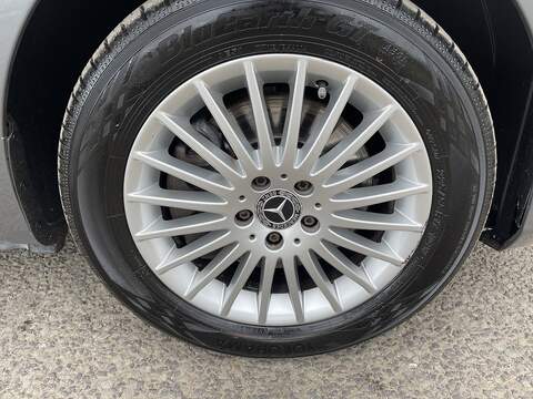 Mercedes-Benz Vito 2.0 119 CDI SELECT Tourer G-Tronic RWD L3 Euro 6 (s/s) 5dr - U373