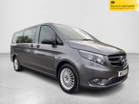 Mercedes-Benz Vito Vito SELECT Minibus 1 Automatic Diesel - U373