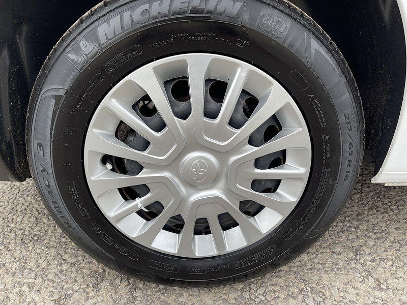 Toyota PROACE CITY 50kWh Icon Long Panel Van Auto LWB 5dr (7kW OBC) - U374