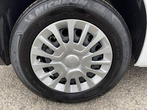 Toyota PROACE CITY 50kWh Icon Long Panel Van Auto LWB 5dr (7kW OBC) - U374