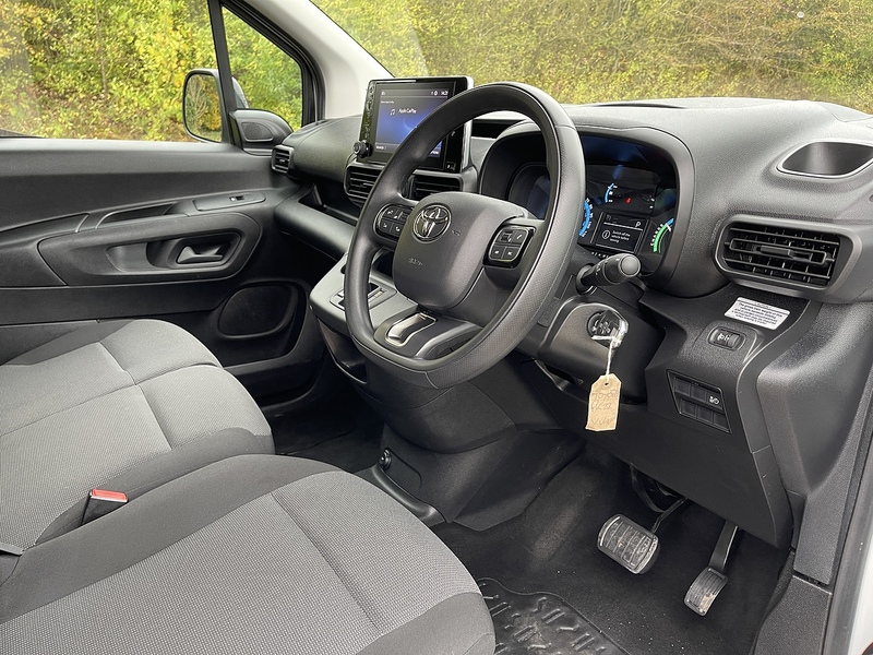 Toyota PROACE CITY 50kWh Icon Long Panel Van Auto LWB 5dr (7kW OBC) - U374