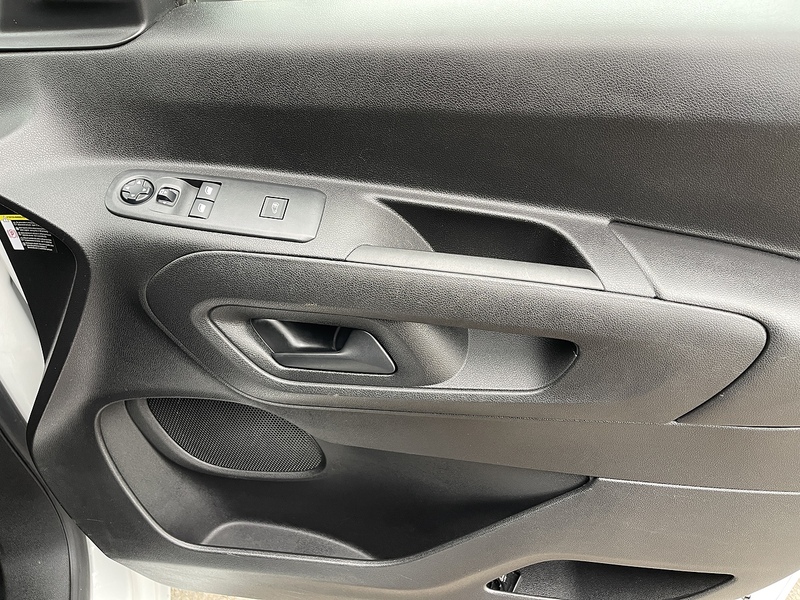 Toyota PROACE CITY 50kWh Icon Long Panel Van Auto LWB 5dr (7kW OBC) - U374