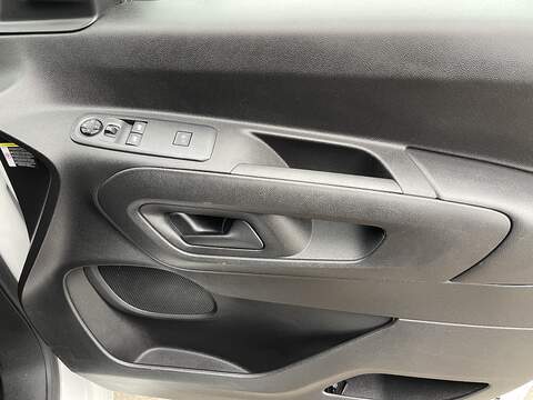 Toyota PROACE CITY 50kWh Icon Long Panel Van Auto LWB 5dr (7kW OBC) - U374