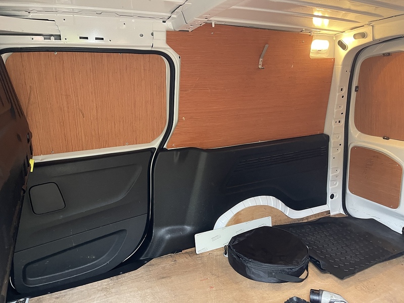 Toyota PROACE CITY 50kWh Icon Long Panel Van Auto LWB 5dr (7kW OBC) - U374