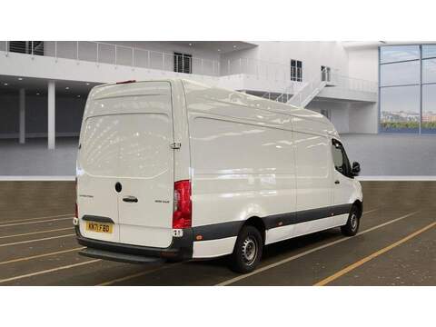 Mercedes-Benz Sprinter 2.0 315 CDI Progressive RWD L3 H2 Euro 6 (s/s) 5dr - U378