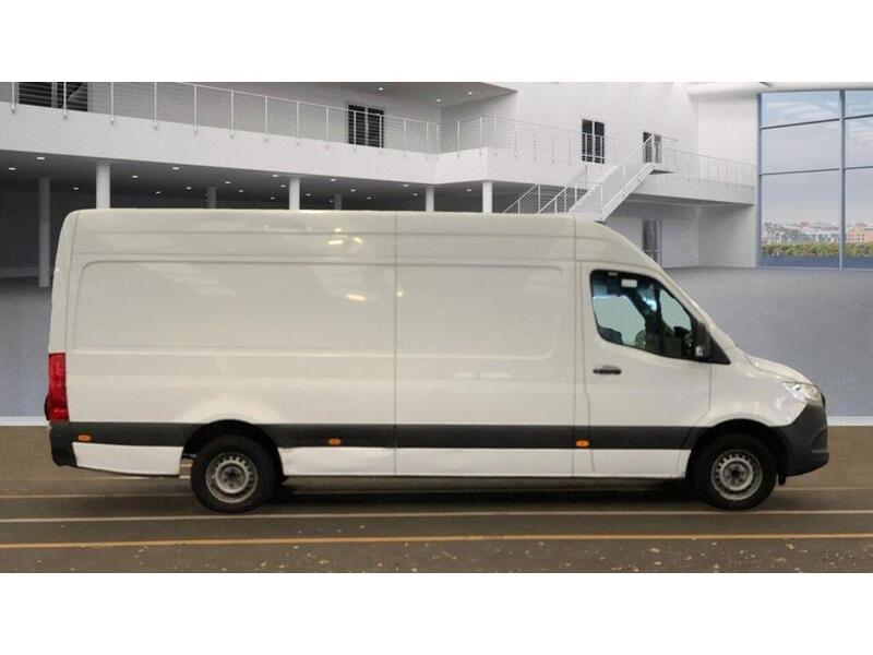 Mercedes-Benz Sprinter 2.0 315 CDI Progressive RWD L3 H2 Euro 6 (s/s) 5dr - U378