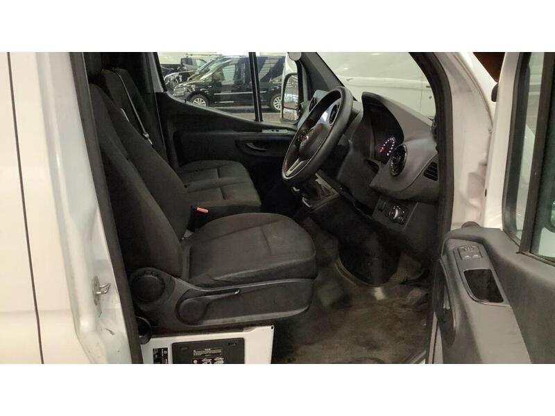 Mercedes-Benz Sprinter 2.0 315 CDI Progressive RWD L3 H2 Euro 6 (s/s) 5dr - U378