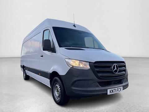 Mercedes-Benz Sprinter 2.0 315 CDI Progressive RWD L3 H2 Euro 6 (s/s) 5dr - U379