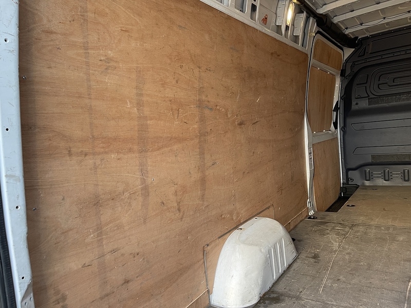 Mercedes-Benz Sprinter 2.0 315 CDI Progressive RWD L3 H2 Euro 6 (s/s) 5dr - U379