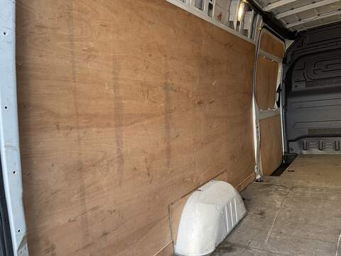 Mercedes-Benz Sprinter 2.0 315 CDI Progressive RWD L3 H2 Euro 6 (s/s) 5dr - U379