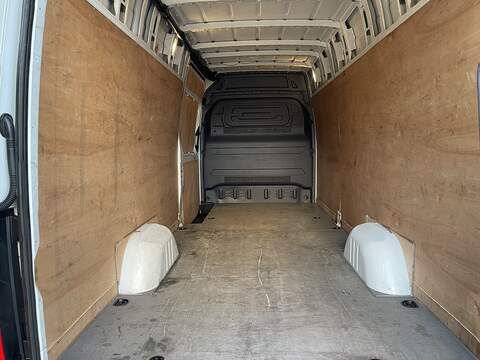 Mercedes-Benz Sprinter 2.0 315 CDI Progressive RWD L3 H2 Euro 6 (s/s) 5dr - U379