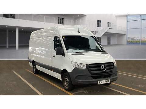 Mercedes-Benz Sprinter Sprinter Progressive Panel Van 1 Manual Diesel