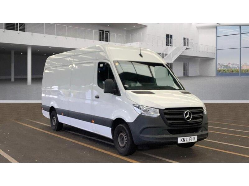 Mercedes-Benz Sprinter 2.0 315 CDI Progressive RWD L3 H2 Euro 6 (s/s) 5dr - U381