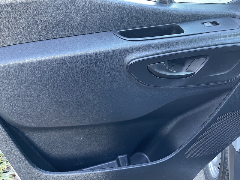 Mercedes-Benz Sprinter 2.0 315 CDI Progressive RWD L3 H2 Euro 6 (s/s) 5dr - U381