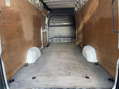 Mercedes-Benz Sprinter 2.0 315 CDI Progressive RWD L3 H2 Euro 6 (s/s) 5dr - U381