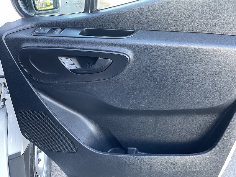 Mercedes-Benz Sprinter 2.0 315 CDI Progressive RWD L3 H2 Euro 6 (s/s) 5dr - U381