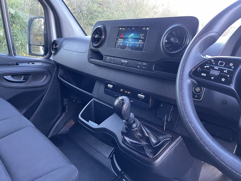 Mercedes-Benz Sprinter 2.0 315 CDI Progressive RWD L3 H2 Euro 6 (s/s) 5dr - U381