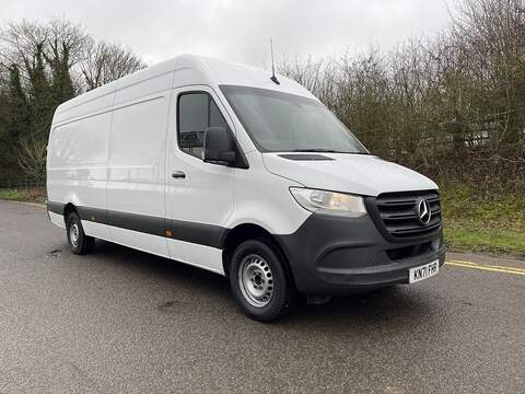 Mercedes-Benz Sprinter 2.0 315 CDI Progressive RWD L3 H2 Euro 6 (s/s) 5dr - U381