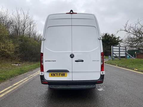 Mercedes-Benz Sprinter 2.0 315 CDI Progressive RWD L3 H2 Euro 6 (s/s) 5dr - U381