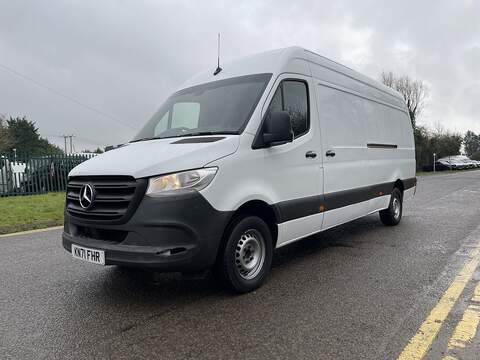 Mercedes-Benz Sprinter 2.0 315 CDI Progressive RWD L3 H2 Euro 6 (s/s) 5dr - U381