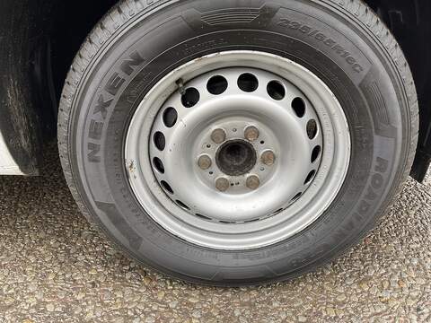 Mercedes-Benz Sprinter 2.0 315 CDI Progressive RWD L3 H2 Euro 6 (s/s) 5dr - U381