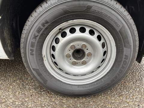 Mercedes-Benz Sprinter 2.0 315 CDI Progressive RWD L3 H2 Euro 6 (s/s) 5dr - U381