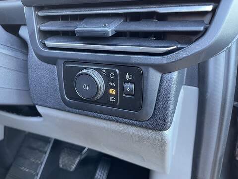 Ford Tourneo Custom 2.0 320 EcoBlue Titanium Luxe Auto L2 Euro 6 (s/s) 5dr - U382