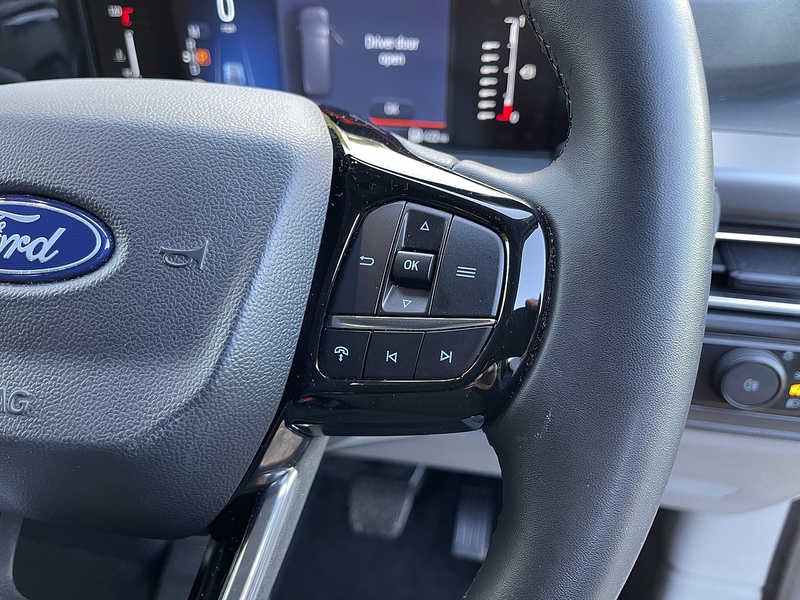 Ford Tourneo Custom 2.0 320 EcoBlue Titanium Luxe Auto L2 Euro 6 (s/s) 5dr - U382