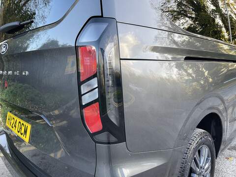 Ford Tourneo Custom 2.0 320 EcoBlue Titanium Luxe Auto L2 Euro 6 (s/s) 5dr - U382