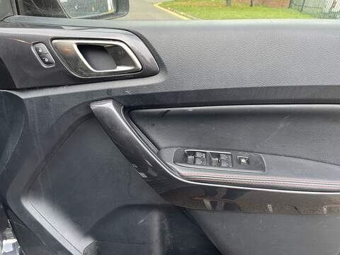 Ford Ranger 2.0 EcoBlue Wildtrak Auto 4WD Euro 6 (s/s) 4dr - U391