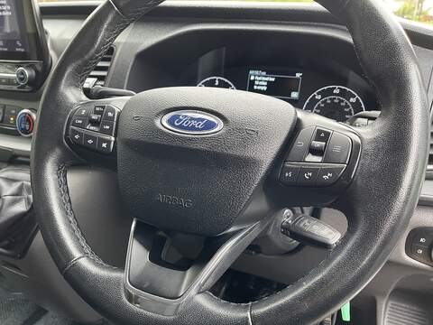 Ford Transit 2.0 460 EcoBlue Leader RWD L4 H3 Euro 6 (s/s) 5dr (17 Seat, DRW) - U392