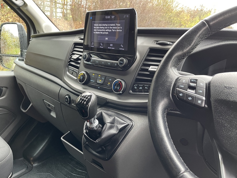 Ford Transit 2.0 460 EcoBlue Leader RWD L4 H3 Euro 6 (s/s) 5dr (17 Seat, DRW) - U392