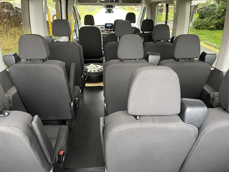 Ford Transit 2.0 460 EcoBlue Leader RWD L4 H3 Euro 6 (s/s) 5dr (17 Seat, DRW) - U392