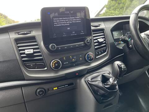 Ford Transit 2.0 460 EcoBlue Leader RWD L4 H3 Euro 6 (s/s) 5dr (17 Seat, DRW) - U392