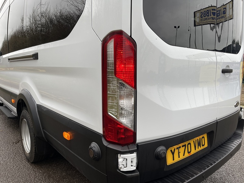 Ford Transit 2.0 460 EcoBlue Leader RWD L4 H3 Euro 6 (s/s) 5dr (17 Seat, DRW) - U392