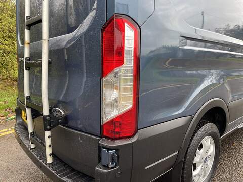 Ford Transit Transit Limited Combi Van 1 Manual Diesel - U393
