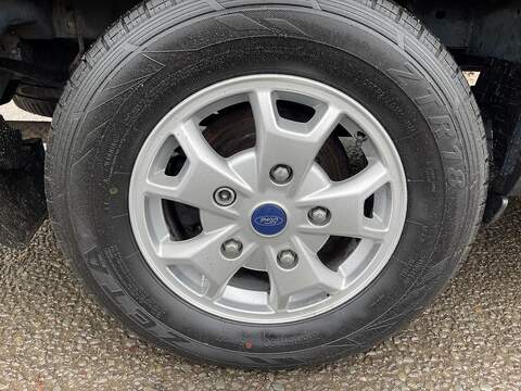 Ford Transit Transit Limited Combi Van 1 Manual Diesel - U393