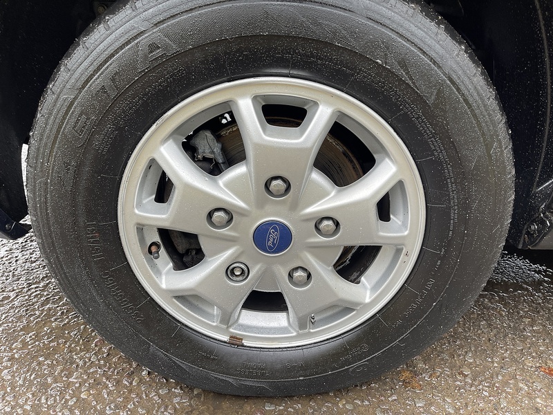 Ford Transit Transit Limited Combi Van 1 Manual Diesel - U393