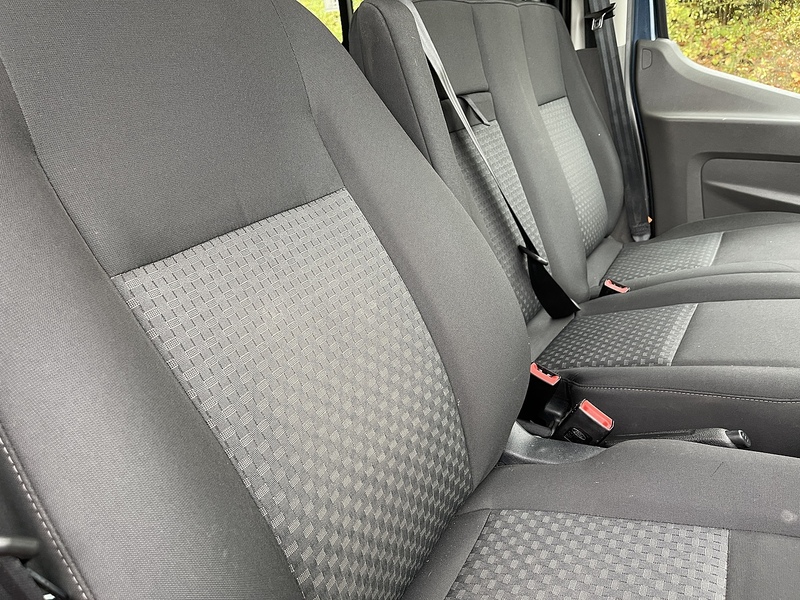 Ford Transit Transit Limited Combi Van 1 Manual Diesel - U393