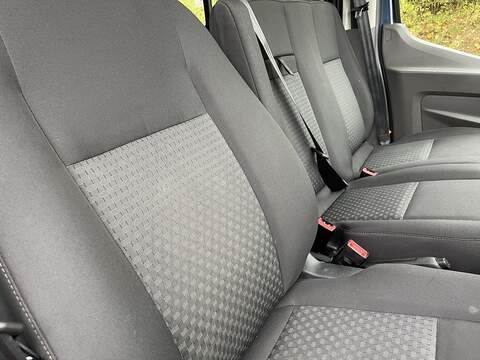 Ford Transit Transit Limited Combi Van 1 Manual Diesel - U393