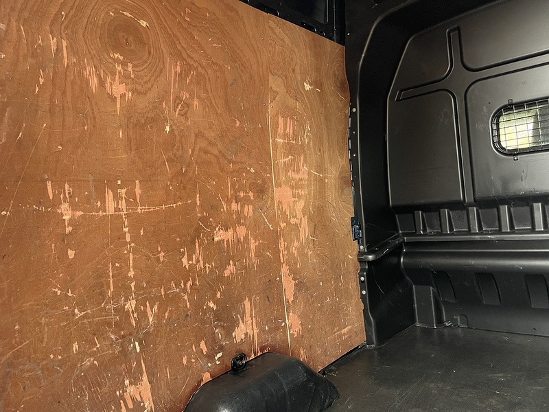 Ford Transit Transit Limited Combi Van 1 Manual Diesel - U393