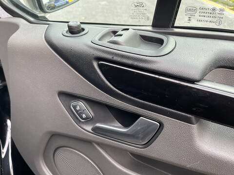 Ford Transit Custom 2.0 280 EcoBlue Limited L1 H1 Euro 6 (s/s) 5dr - U396